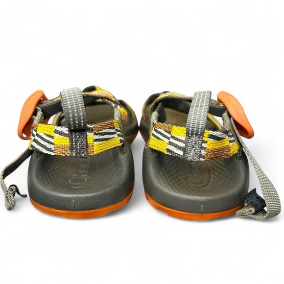 Kids Chaco Sandals | Size 1 | Adventure Ready 🌳 - Picture 6 of 8